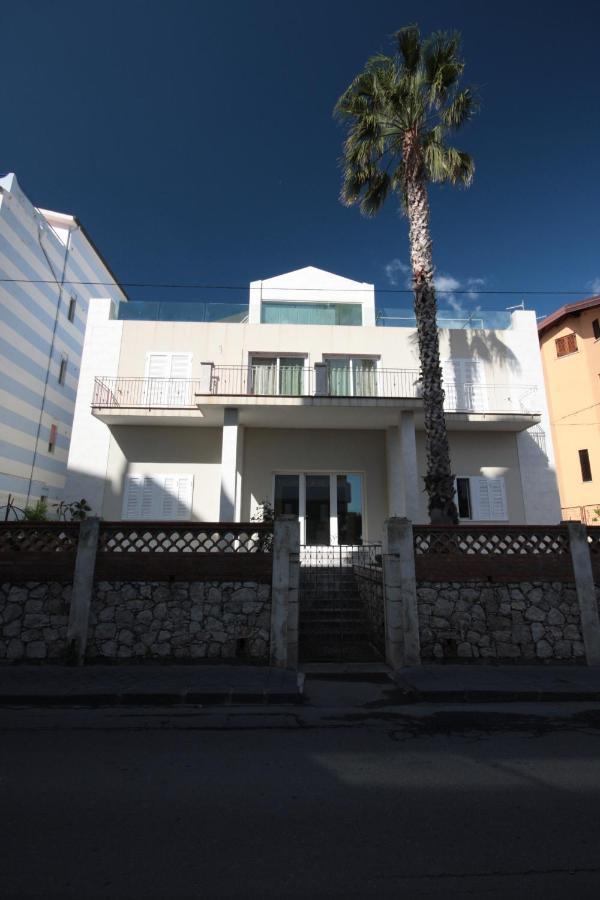 지아르디니낙소스 Porta Del Vento B&B 외부 사진