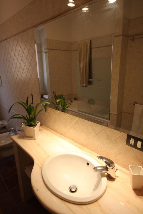 지아르디니낙소스 Porta Del Vento B&B 외부 사진